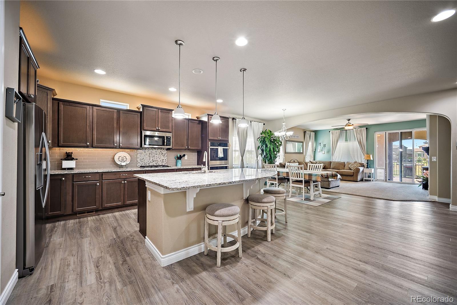 MLS Image #7 for 7394  rim bluff lane,colorado springs, Colorado