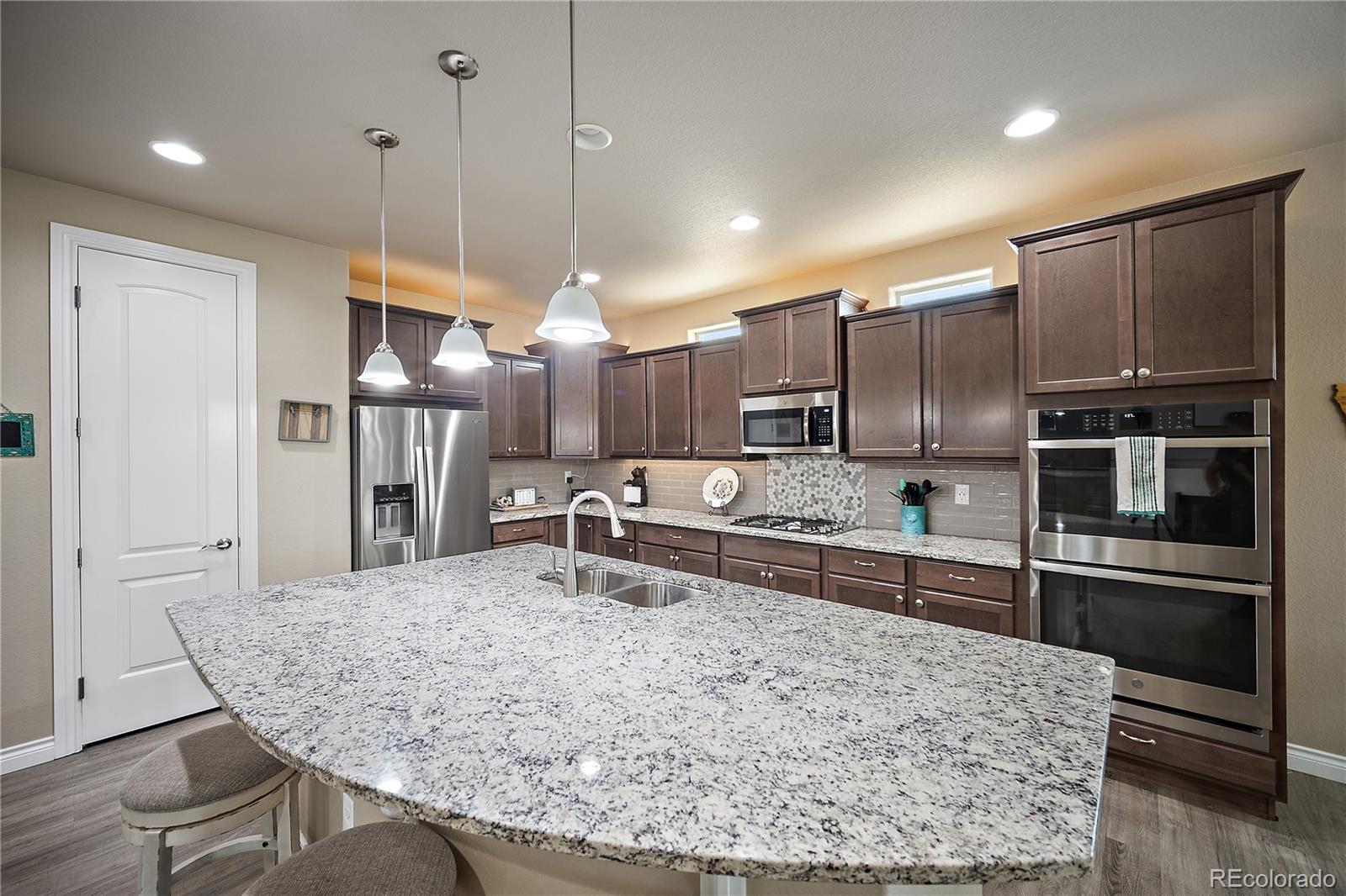 MLS Image #9 for 7394  rim bluff lane,colorado springs, Colorado