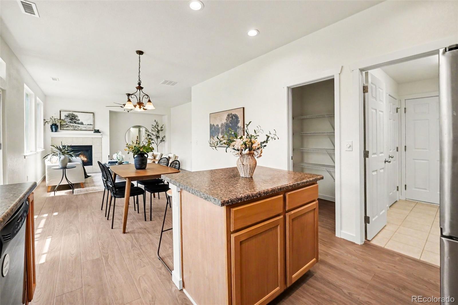 MLS Image #11 for 9044  ellis way,arvada, Colorado