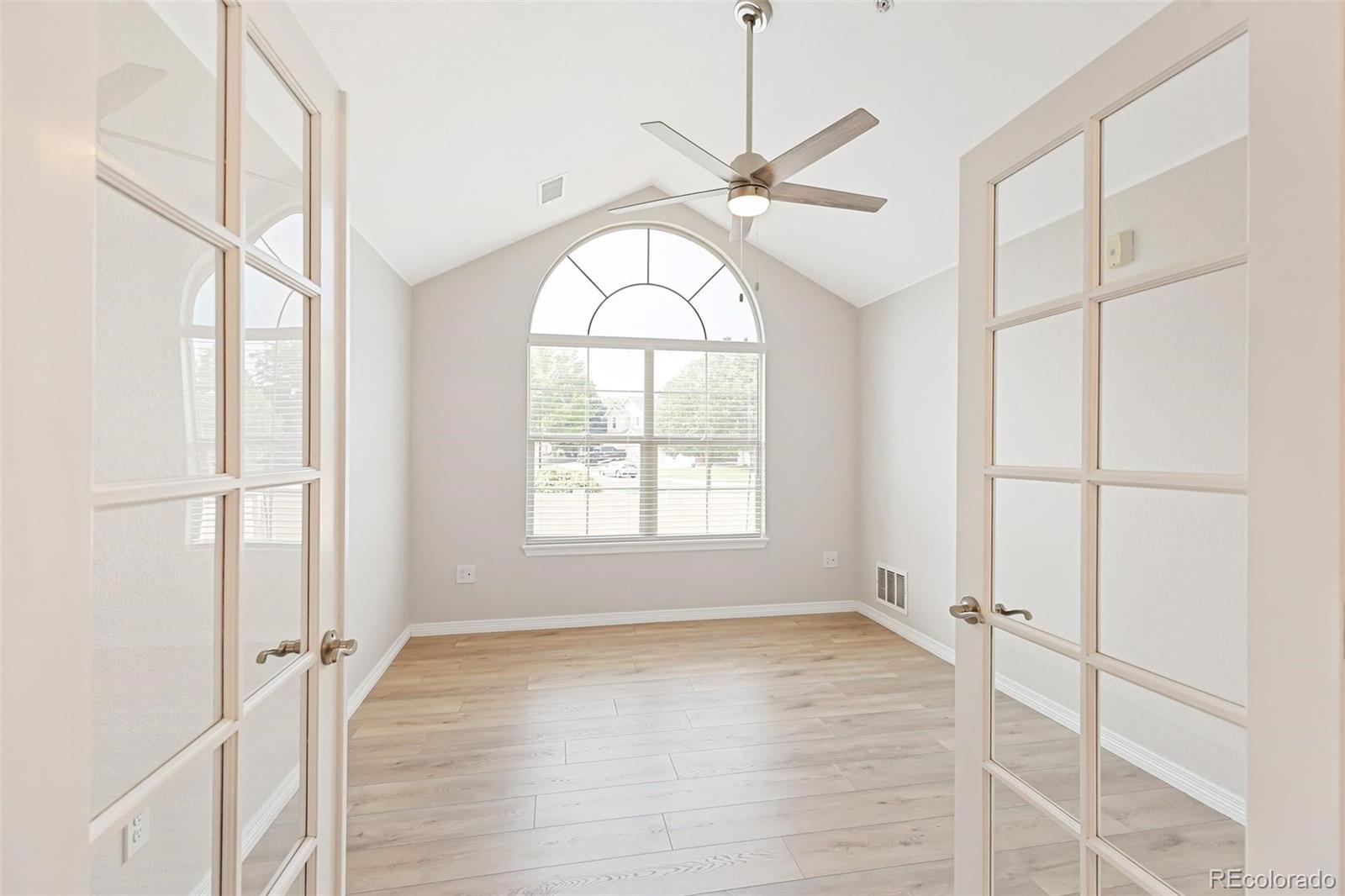 MLS Image #13 for 1996 s espana court b,aurora, Colorado
