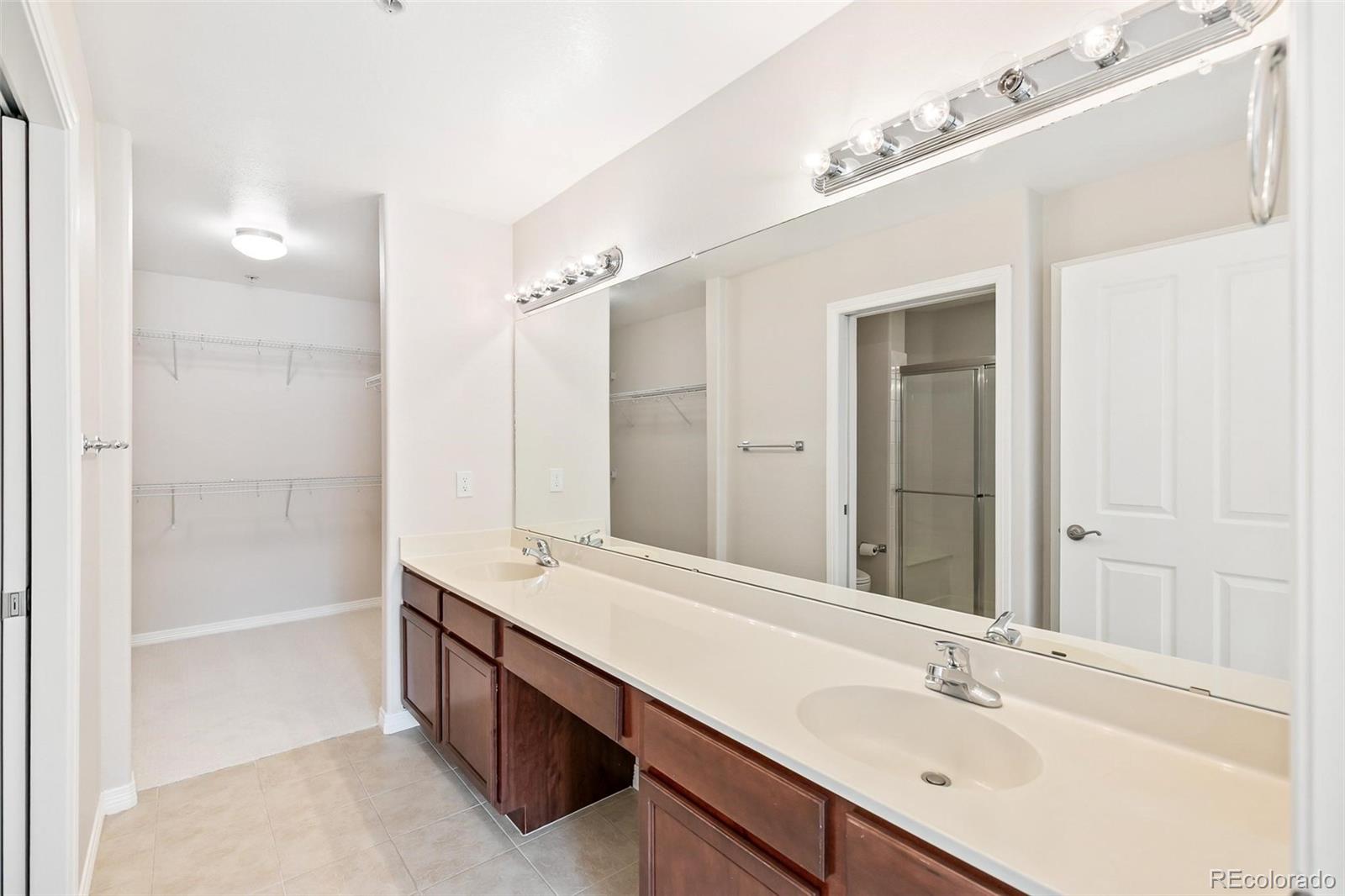 MLS Image #20 for 1996 s espana court b,aurora, Colorado