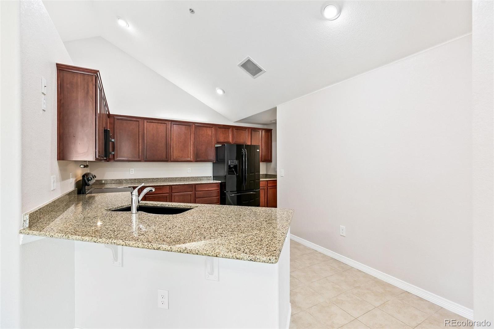 MLS Image #8 for 1996 s espana court b,aurora, Colorado