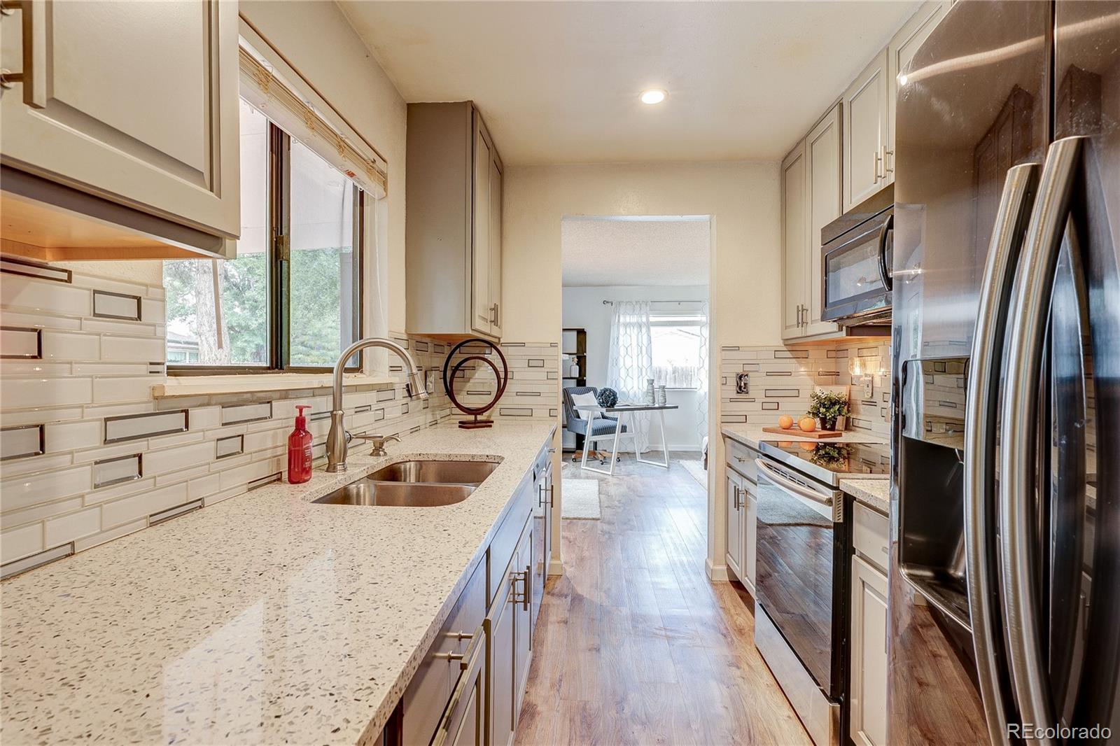 MLS Image #13 for 11949 e iowa avenue,aurora, Colorado
