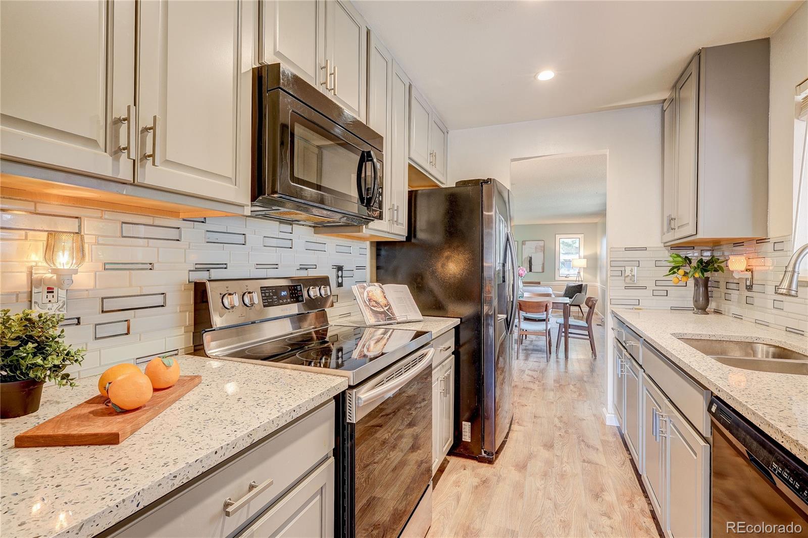 MLS Image #14 for 11949 e iowa avenue,aurora, Colorado