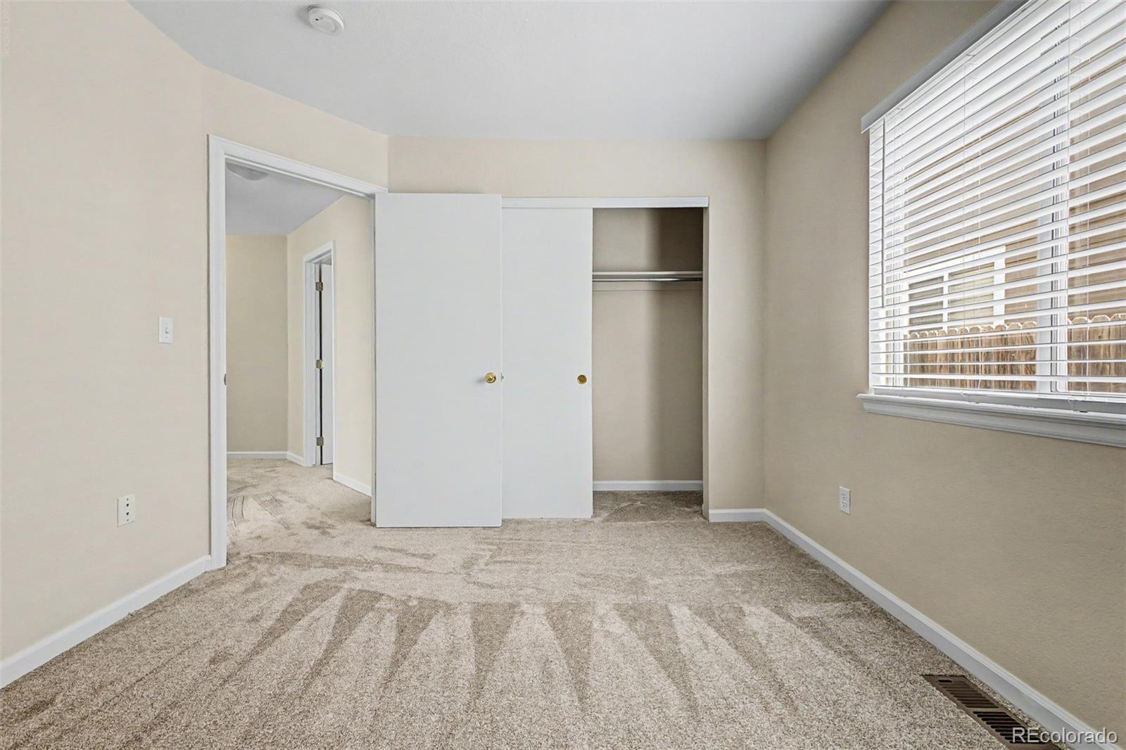 MLS Image #15 for 19040 e 22nd place,aurora, Colorado