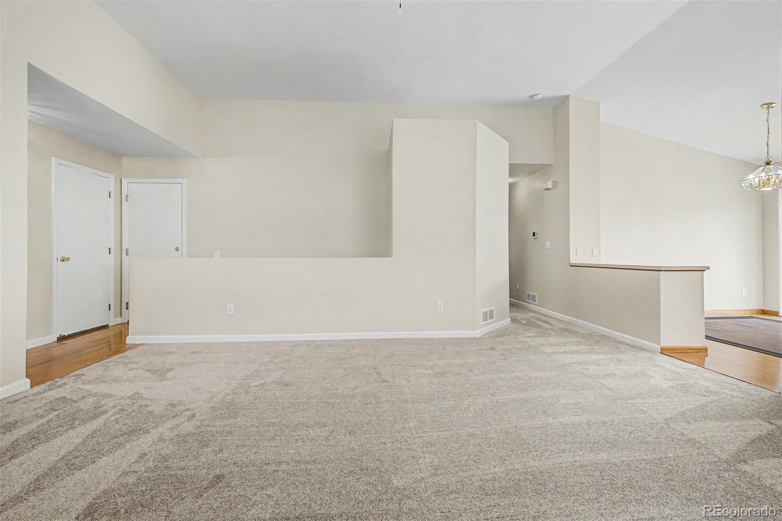 MLS Image #4 for 19040 e 22nd place,aurora, Colorado