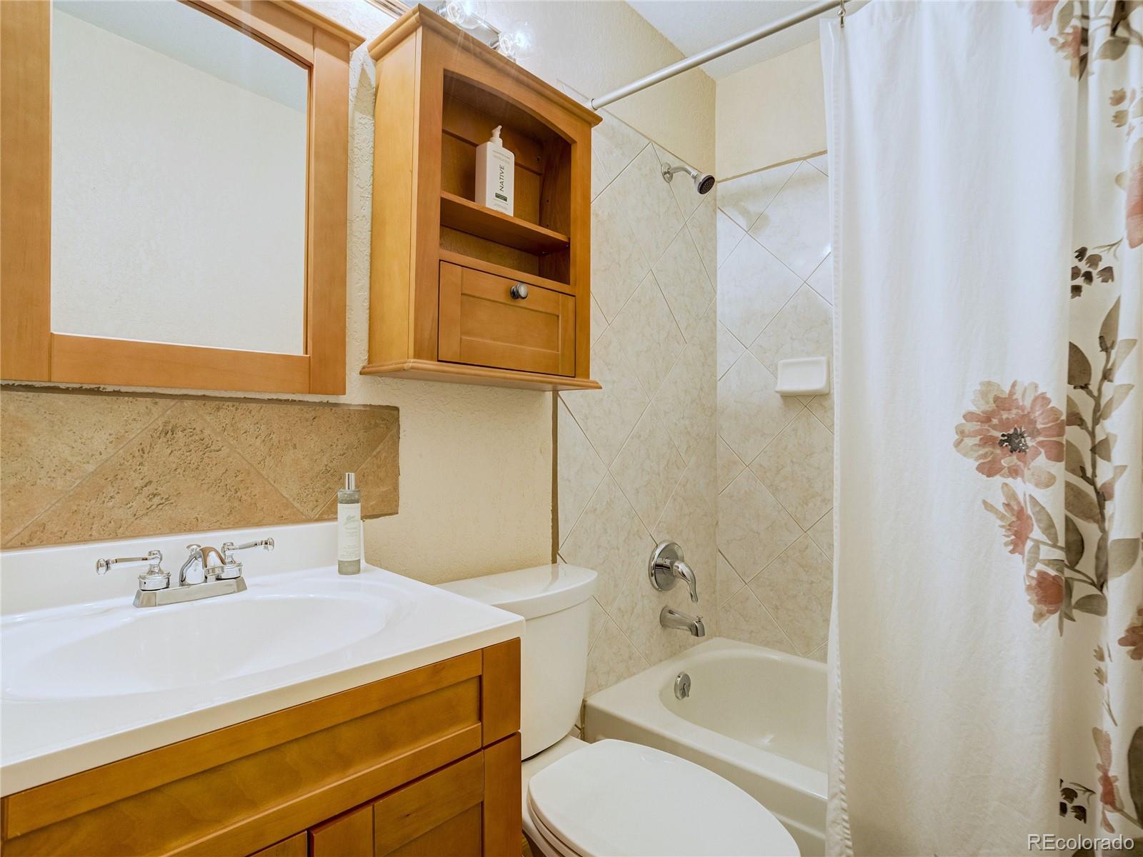 MLS Image #16 for 5915  pemberton way,colorado springs, Colorado