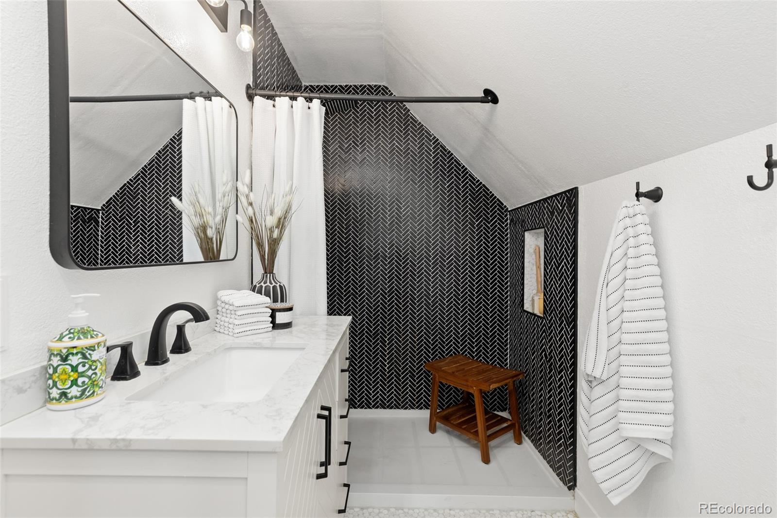 MLS Image #25 for 2151 n clay street,denver, Colorado