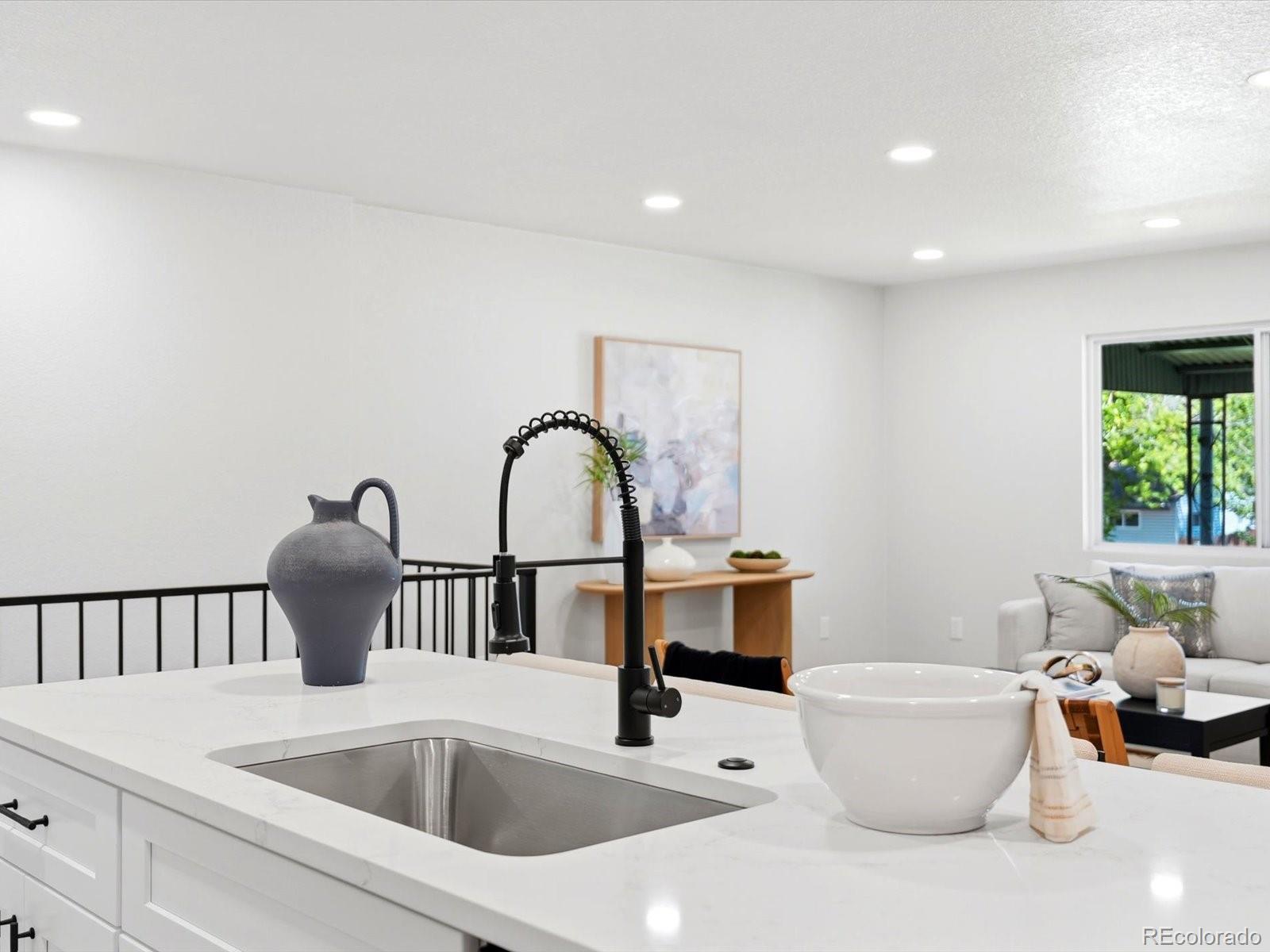 MLS Image #7 for 47 n zenobia street,denver, Colorado