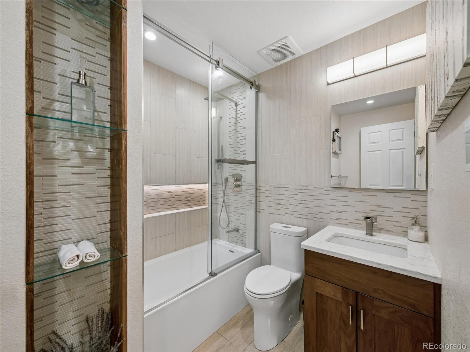 MLS Image #16 for 2717 s upham street,denver, Colorado