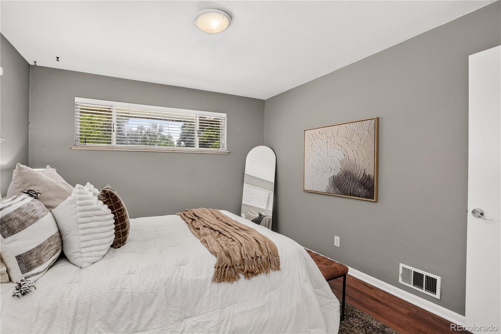 MLS Image #16 for 3386 w 36th avenue,denver, Colorado