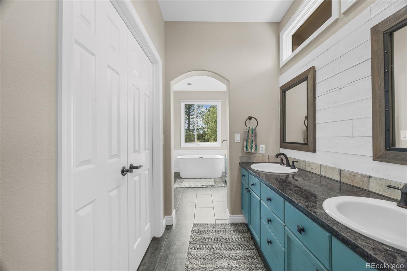 MLS Image #25 for 41920  valley view court,elizabeth, Colorado