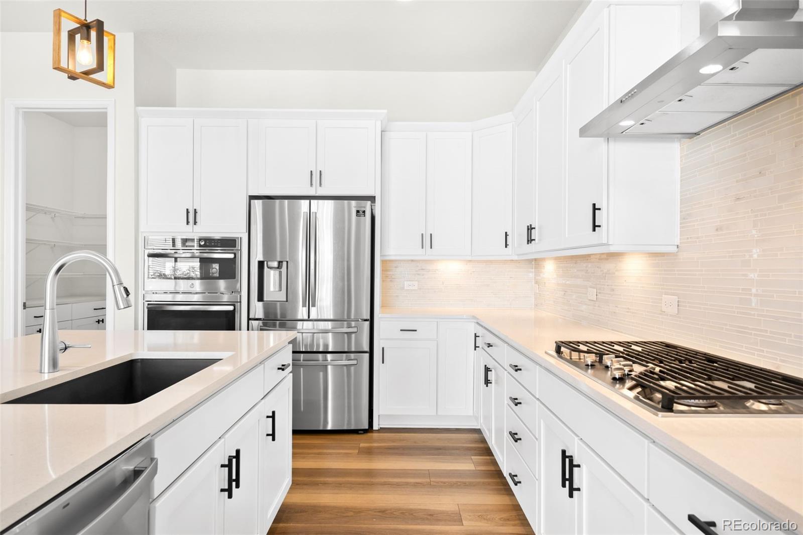 MLS Image #12 for 892  sundown way,erie, Colorado