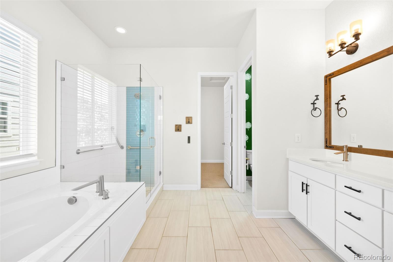 MLS Image #18 for 892  sundown way,erie, Colorado