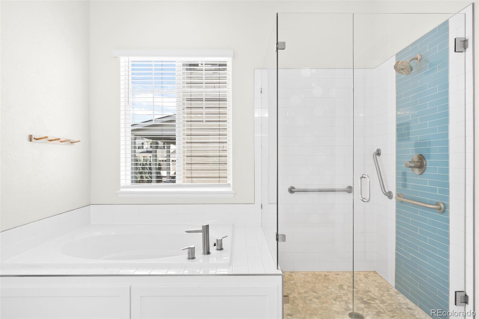 MLS Image #19 for 892  sundown way,erie, Colorado