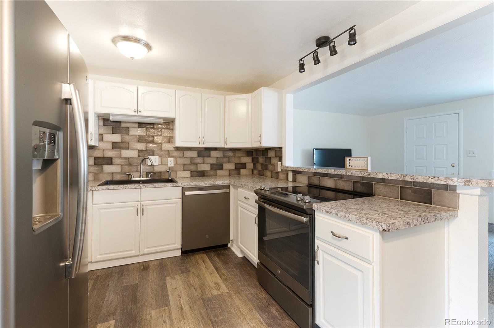 MLS Image #9 for 8901  hunter way,westminster, Colorado