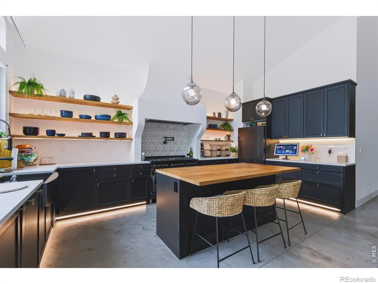 MLS Image #8 for 821  laporte avenue,fort collins, Colorado
