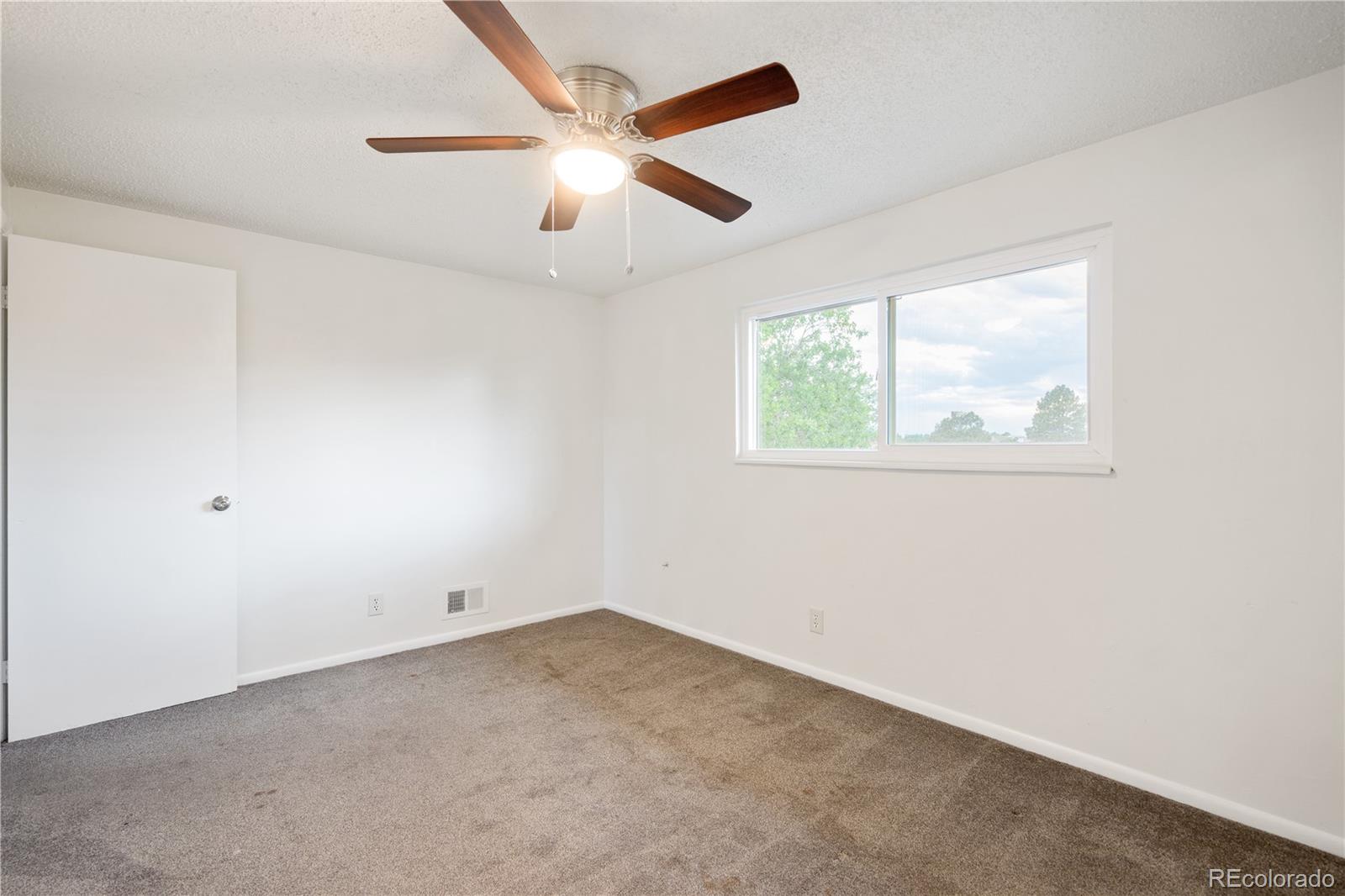 MLS Image #19 for 4943  scranton street,denver, Colorado