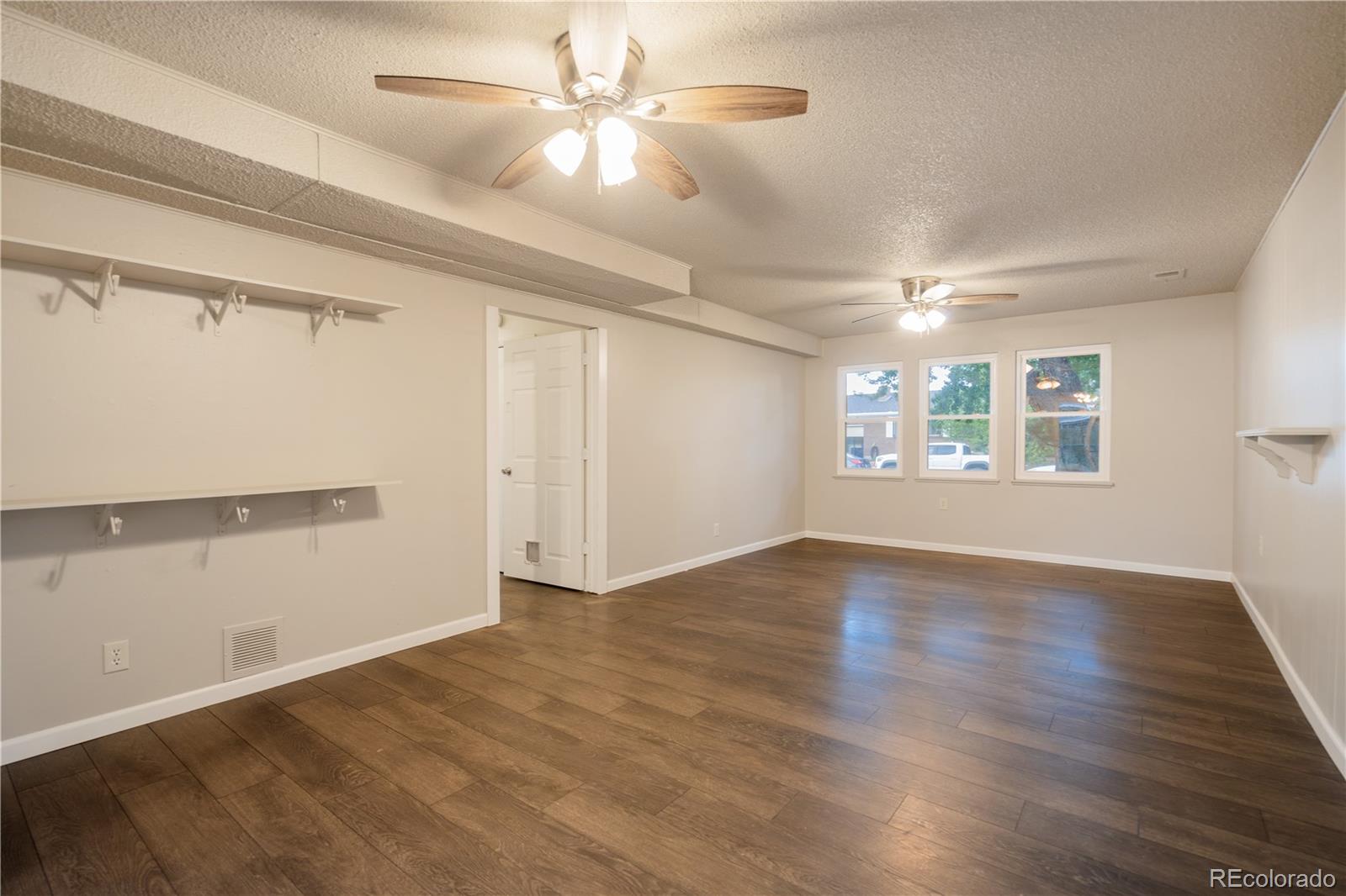 MLS Image #29 for 4943  scranton street,denver, Colorado