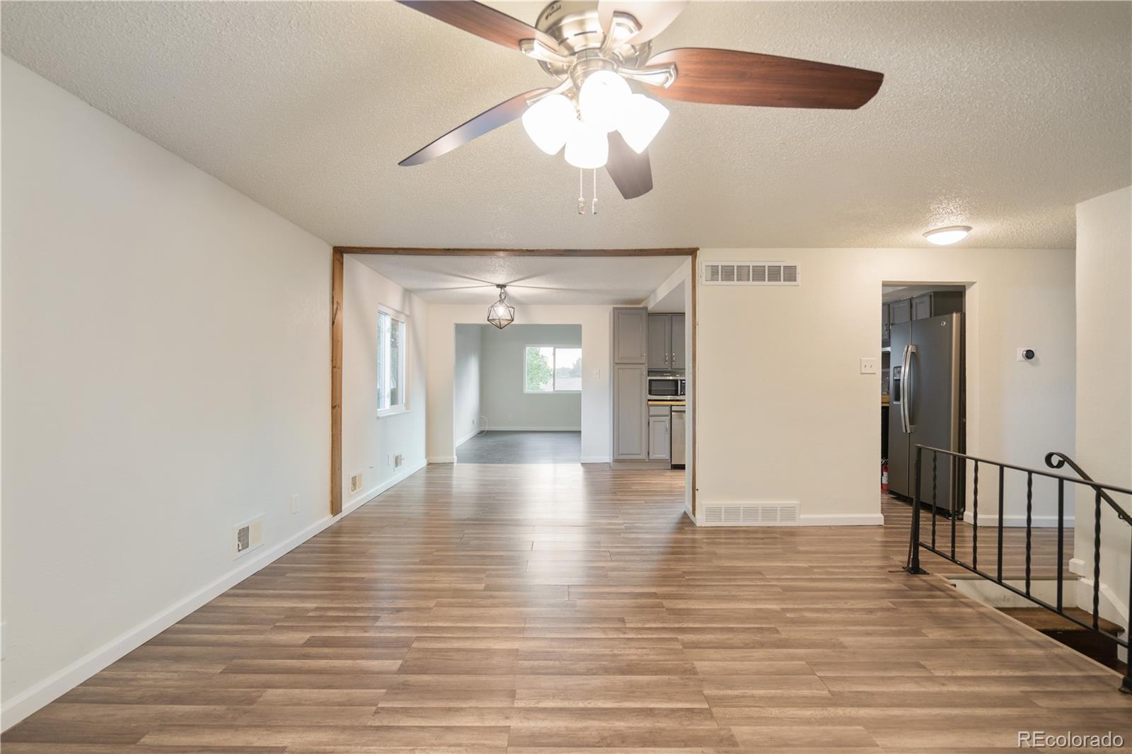 MLS Image #6 for 4943  scranton street,denver, Colorado