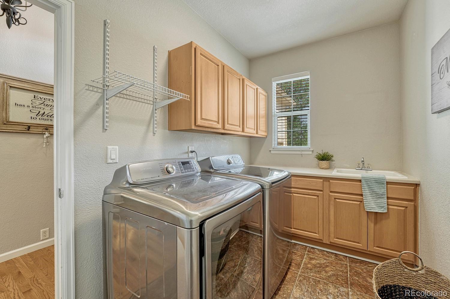 MLS Image #8 for 1422  colebrook court,castle rock, Colorado