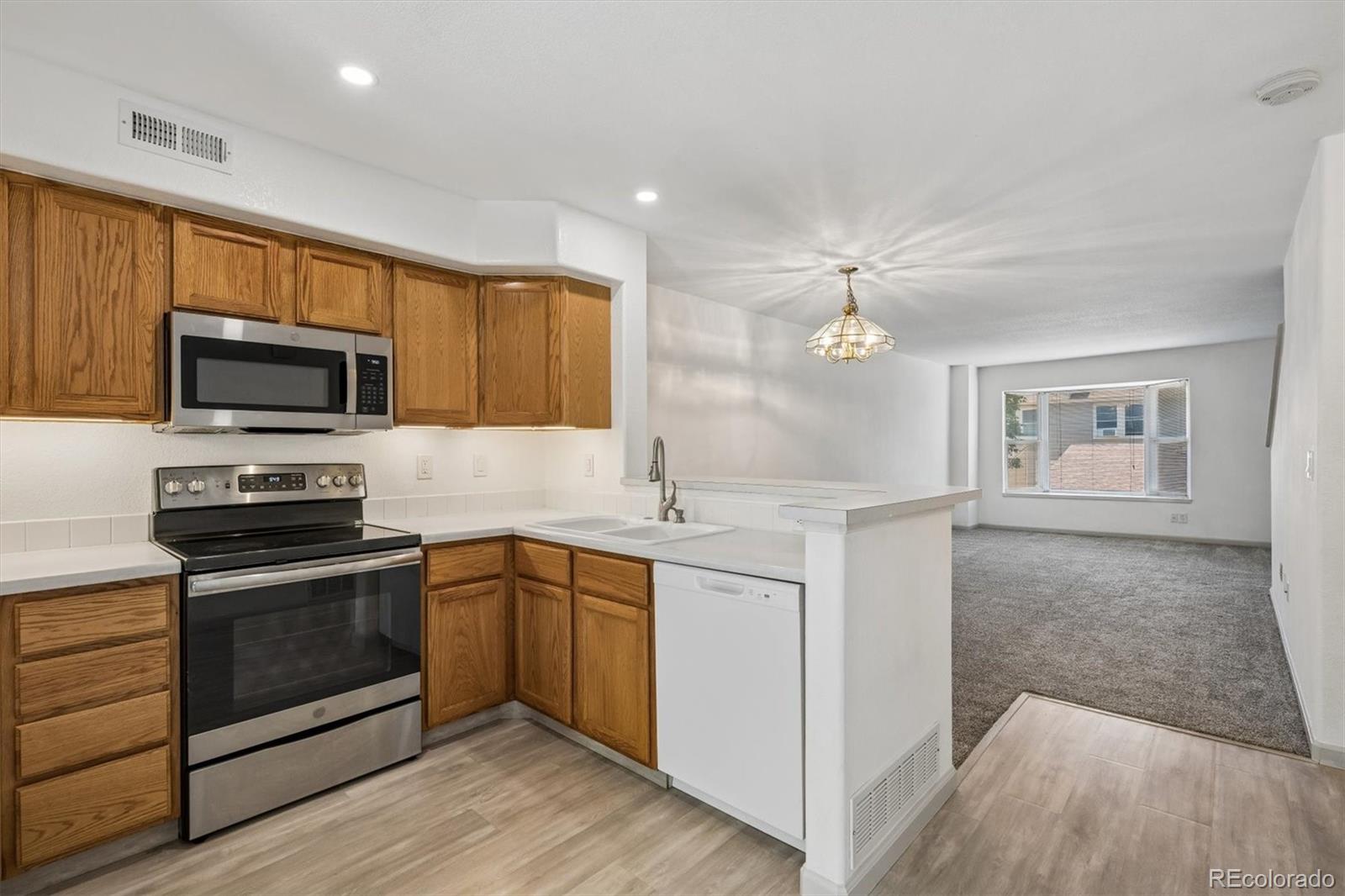 MLS Image #8 for 3300 w florida avenue 121,denver, Colorado