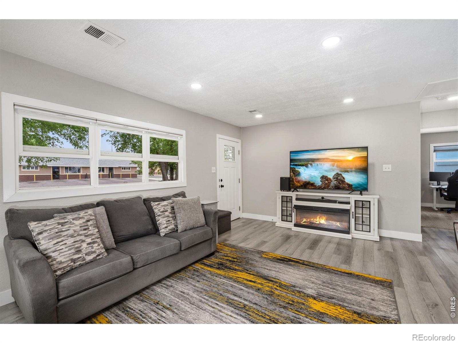 MLS Image #4 for 1004  33rd avenue,greeley, Colorado