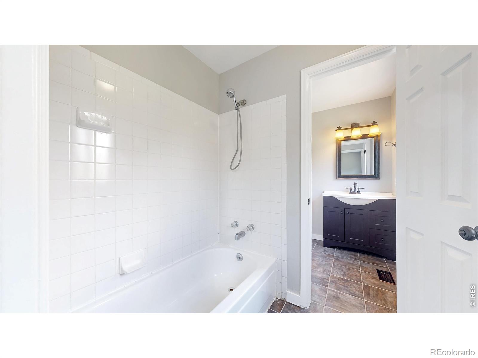 MLS Image #17 for 15603 e atlantic circle,aurora, Colorado