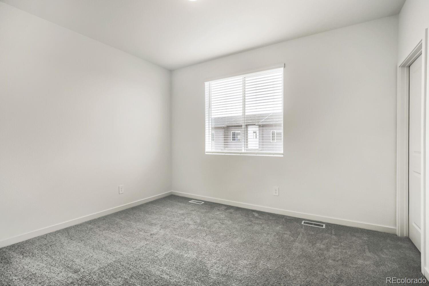 MLS Image #11 for 3075  gladstone avenue,loveland, Colorado