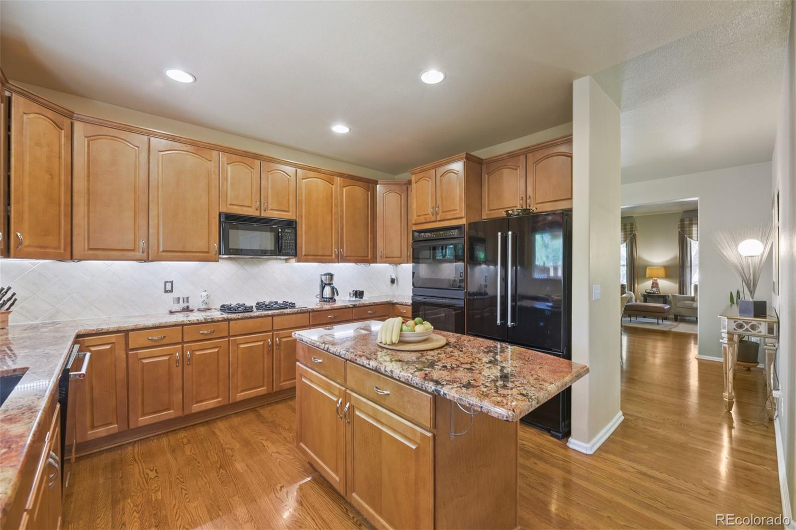 MLS Image #10 for 7330 e bayaud avenue,denver, Colorado