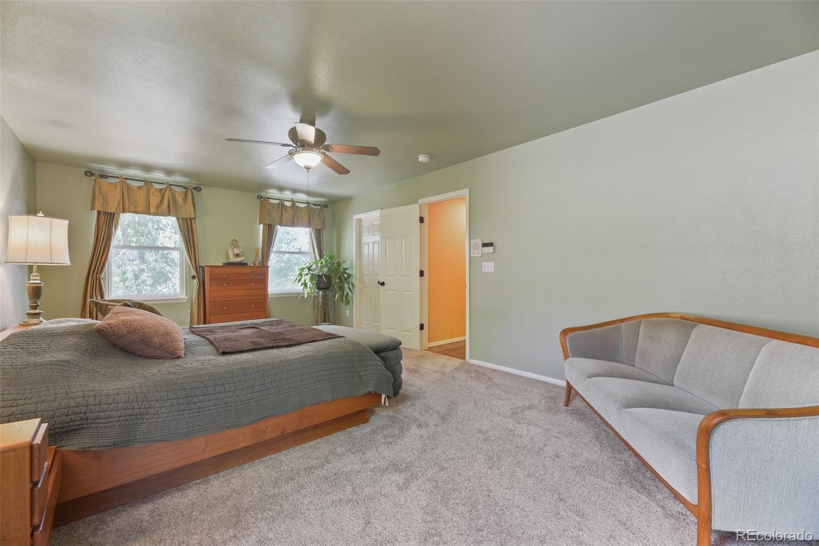 MLS Image #20 for 7330 e bayaud avenue,denver, Colorado