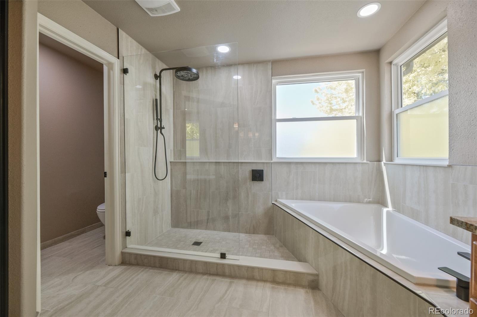 MLS Image #22 for 7330 e bayaud avenue,denver, Colorado