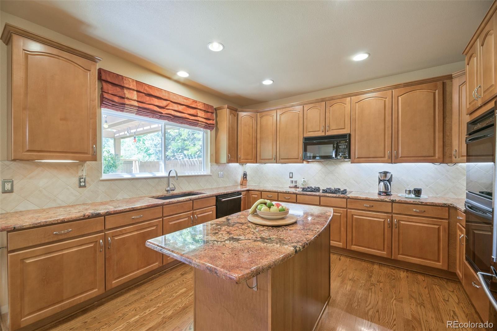 MLS Image #9 for 7330 e bayaud avenue,denver, Colorado