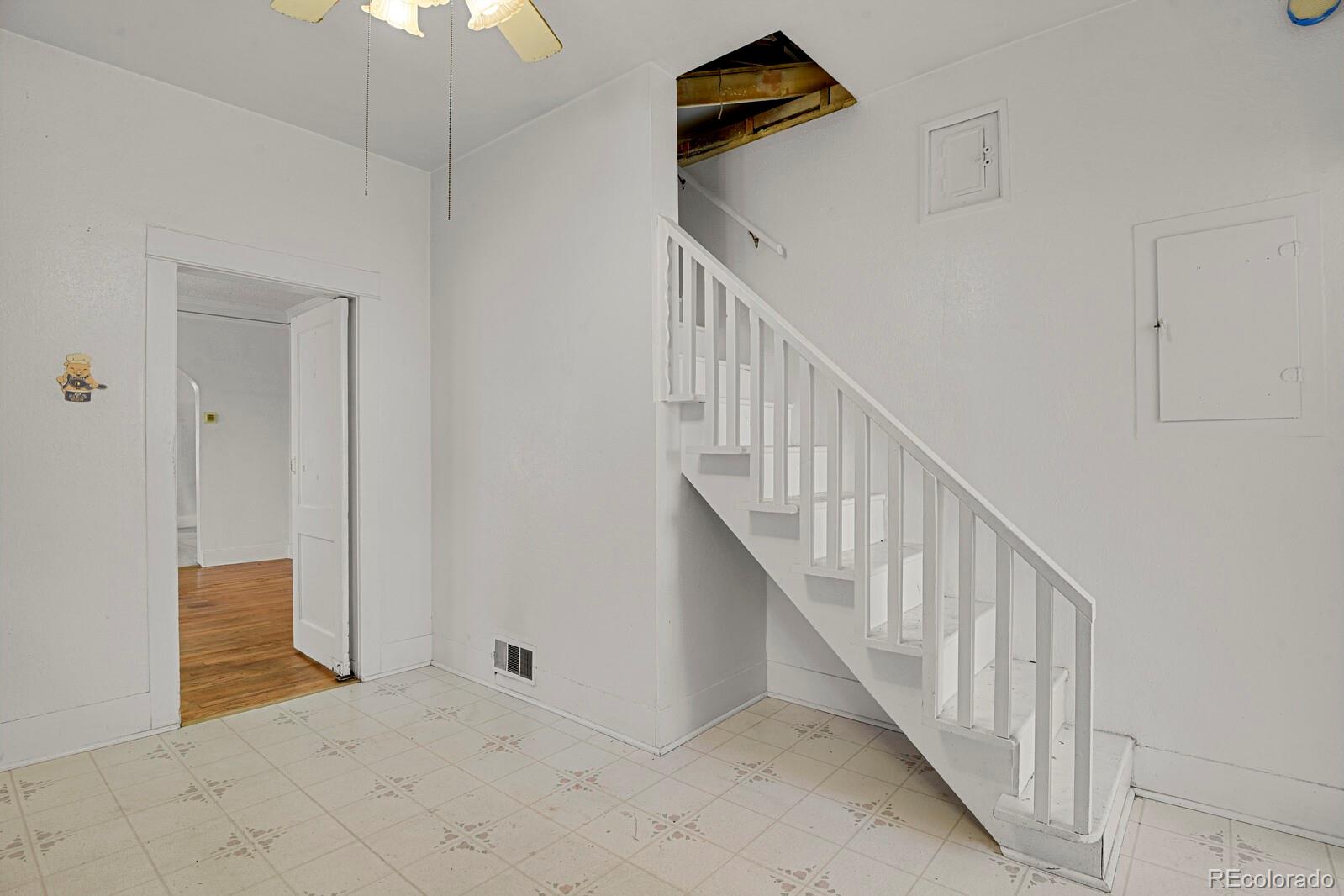 MLS Image #11 for 3454 n york street,denver, Colorado