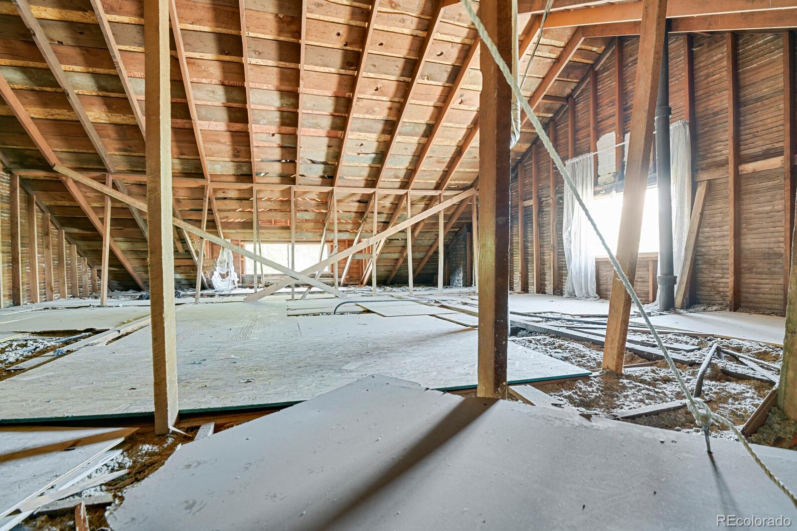 MLS Image #19 for 3454 n york street,denver, Colorado