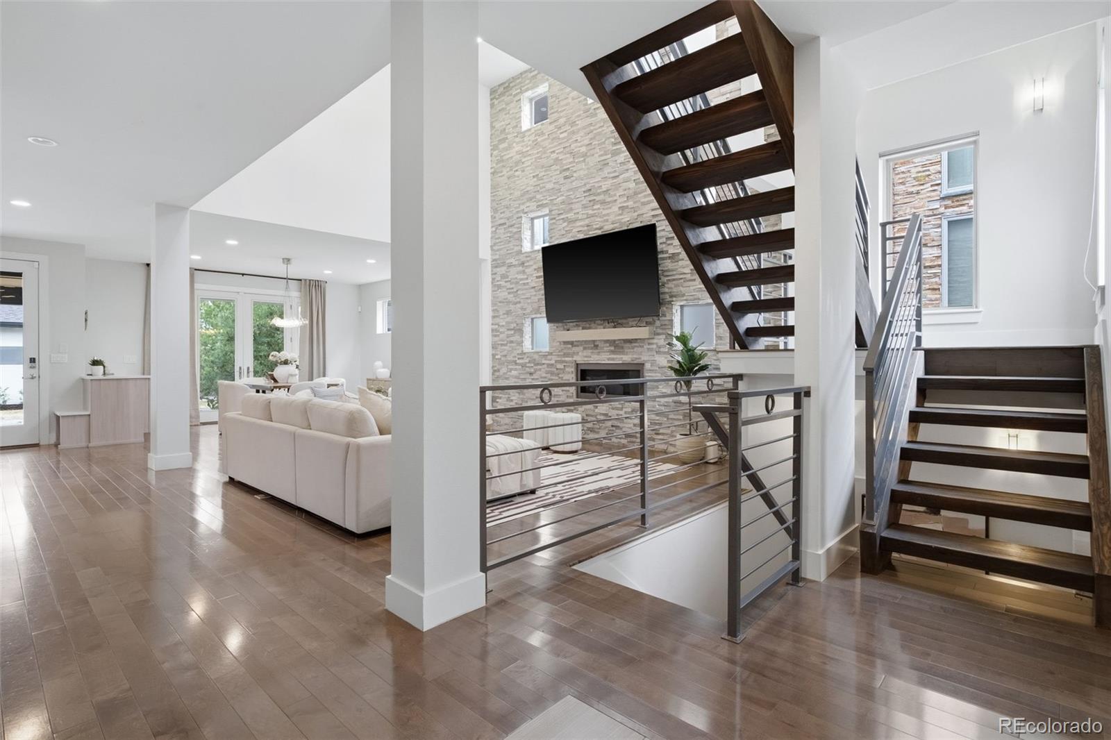MLS Image #4 for 2224 w 37th avenue,denver, Colorado