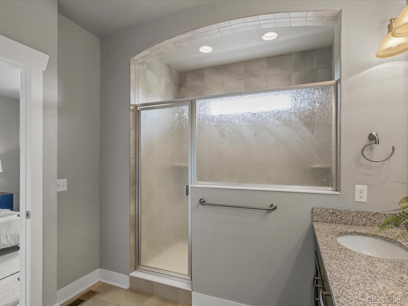 MLS Image #23 for 5410  tamarac way,denver, Colorado