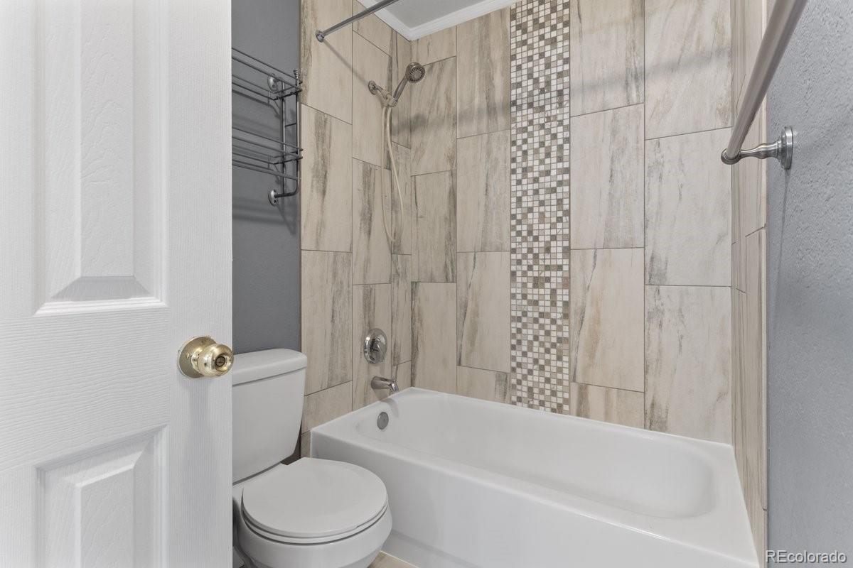MLS Image #15 for 9130 e arbor circle k,englewood, Colorado