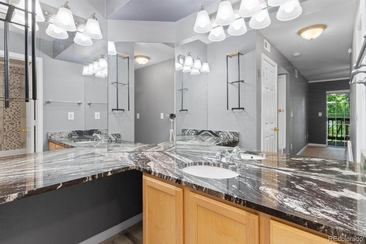 MLS Image #16 for 9130 e arbor circle k,englewood, Colorado