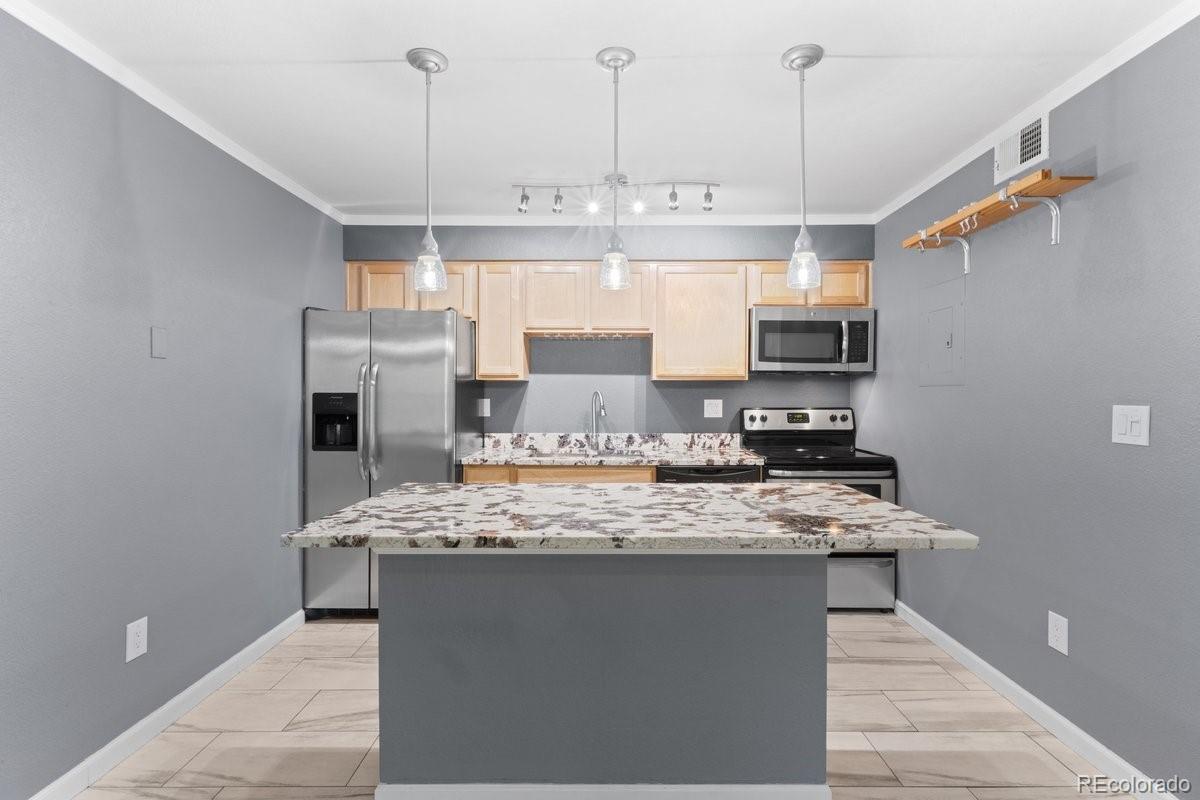 MLS Image #8 for 9130 e arbor circle k,englewood, Colorado