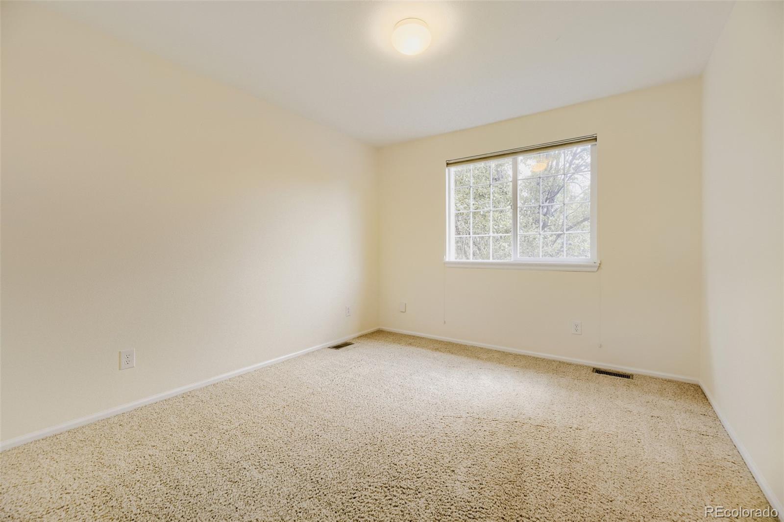 MLS Image #18 for 217 s syracuse street,denver, Colorado