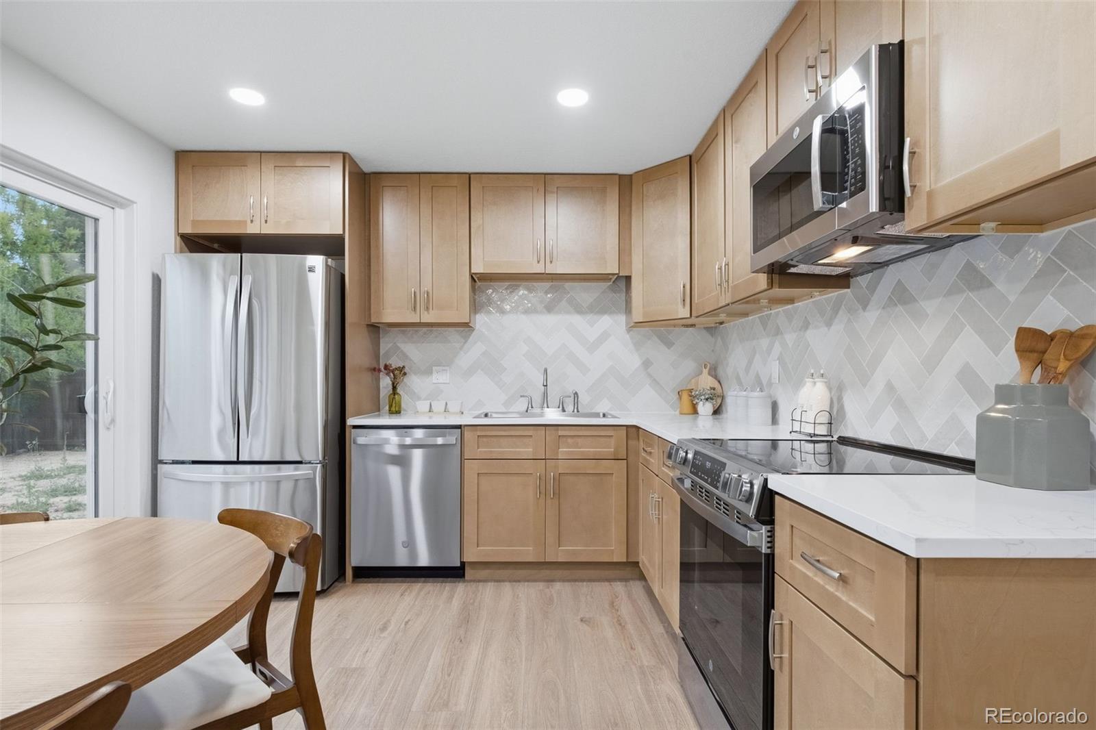 MLS Image #2 for 6499 s everett way,littleton, Colorado