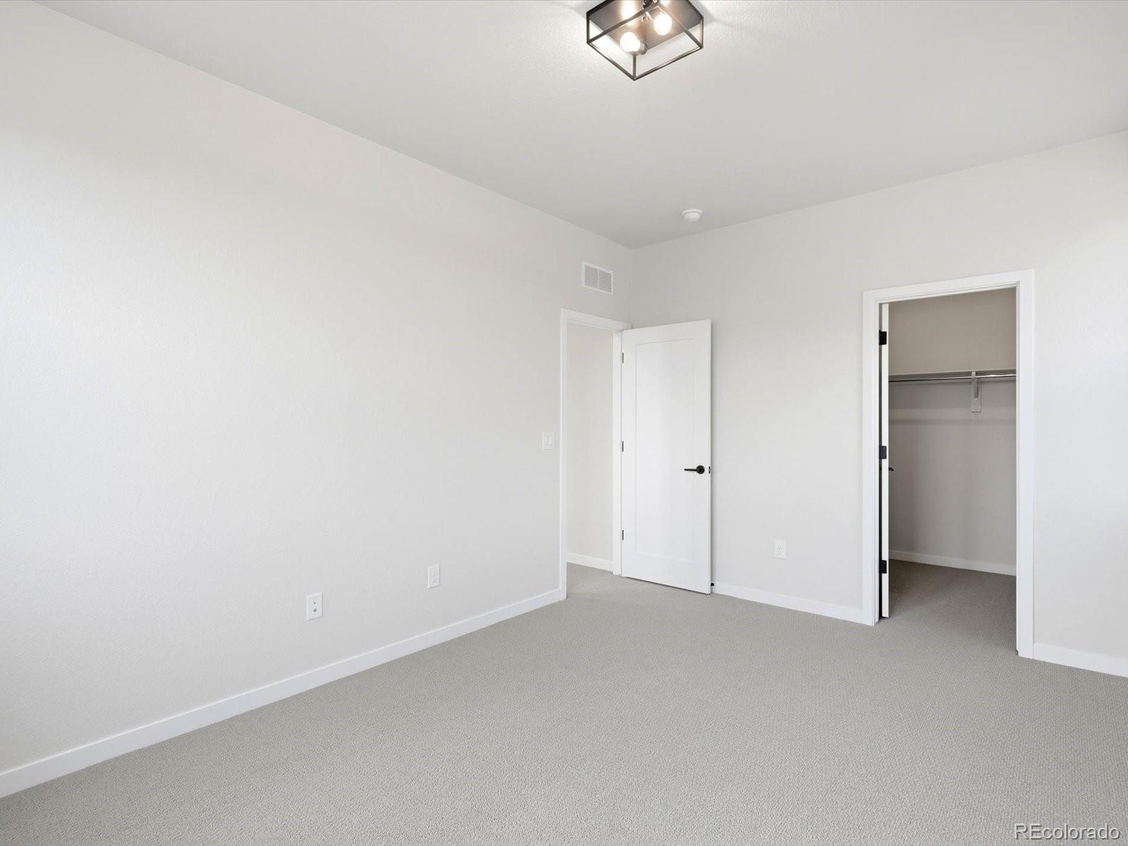 MLS Image #21 for 2691 e 102nd place,thornton, Colorado