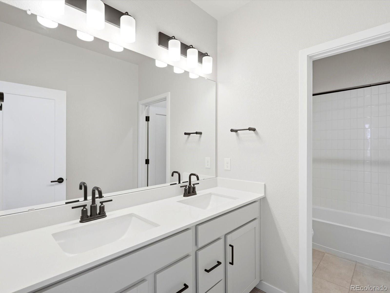 MLS Image #30 for 2691 e 102nd place,thornton, Colorado