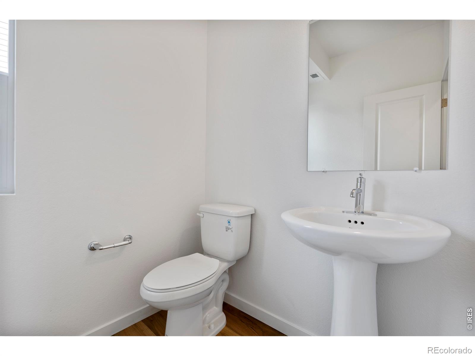 MLS Image #11 for 665  muturu road,johnstown, Colorado