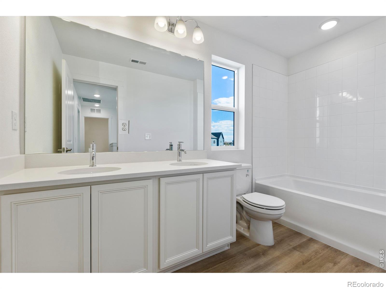 MLS Image #18 for 665  muturu road,johnstown, Colorado