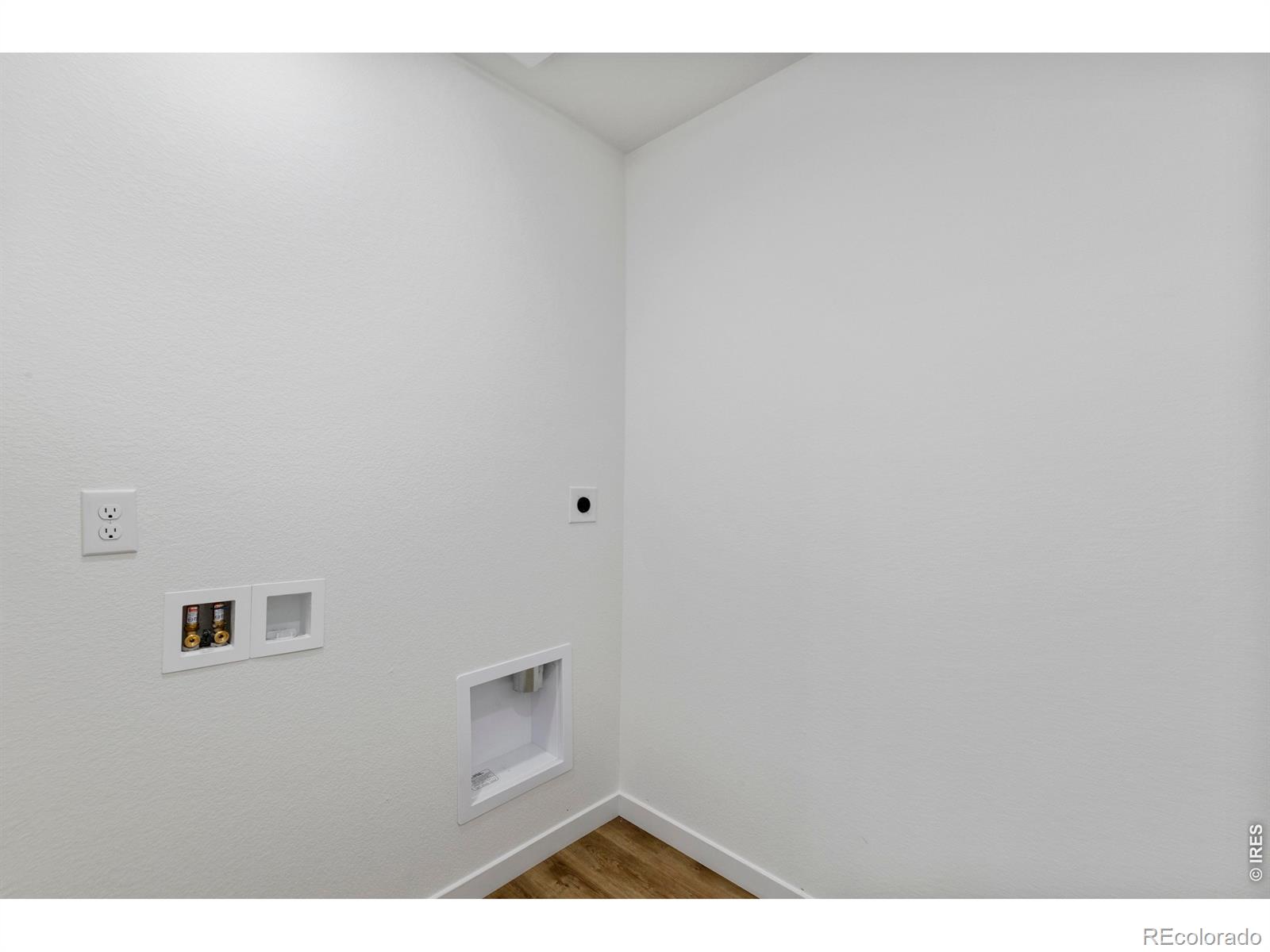 MLS Image #20 for 665  muturu road,johnstown, Colorado