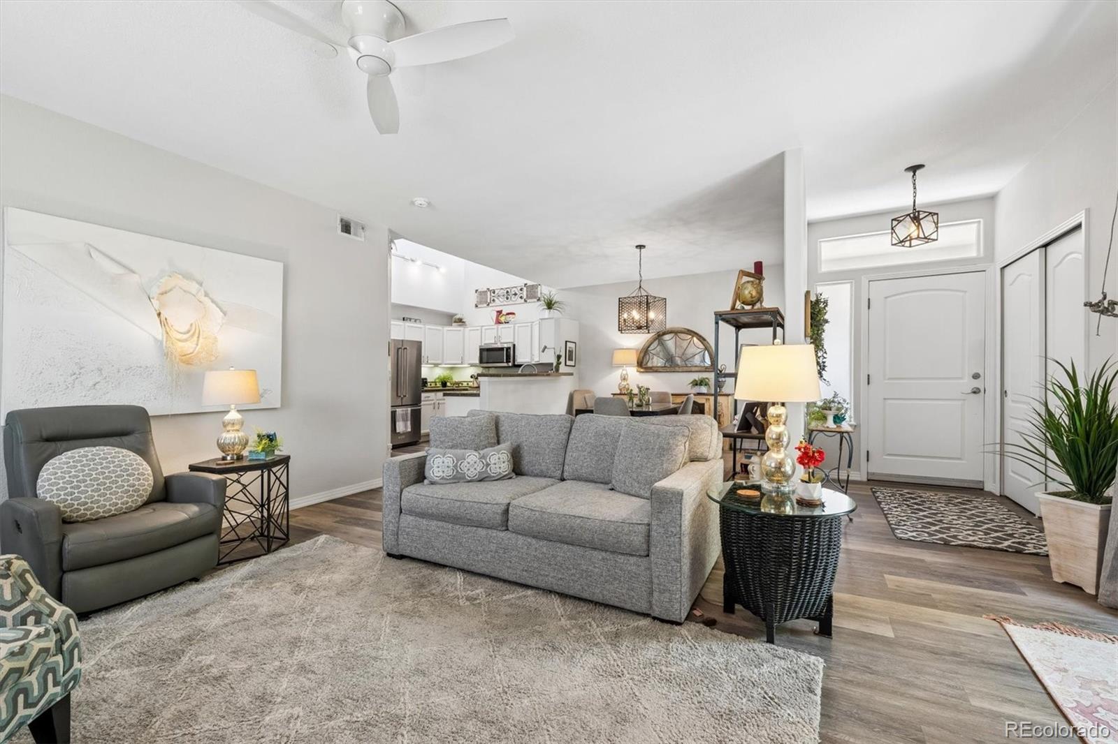 MLS Image #4 for 980 s locust street a,denver, Colorado