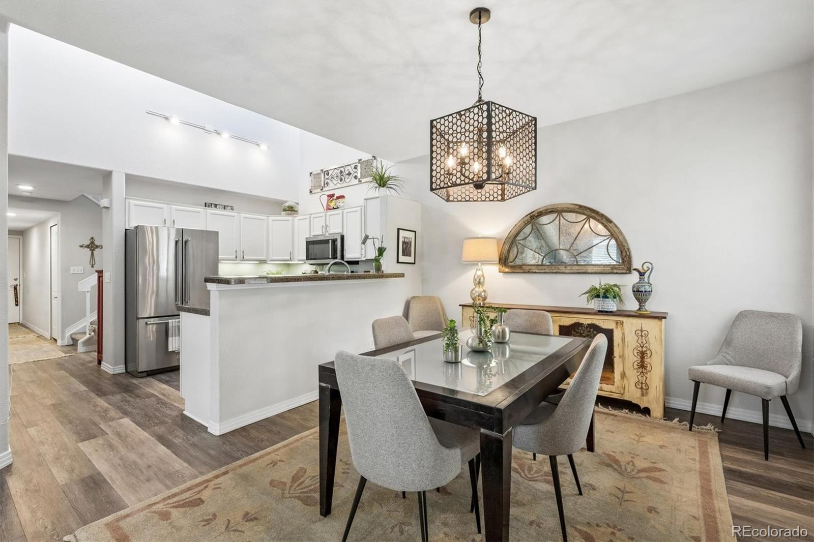 MLS Image #9 for 980 s locust street a,denver, Colorado