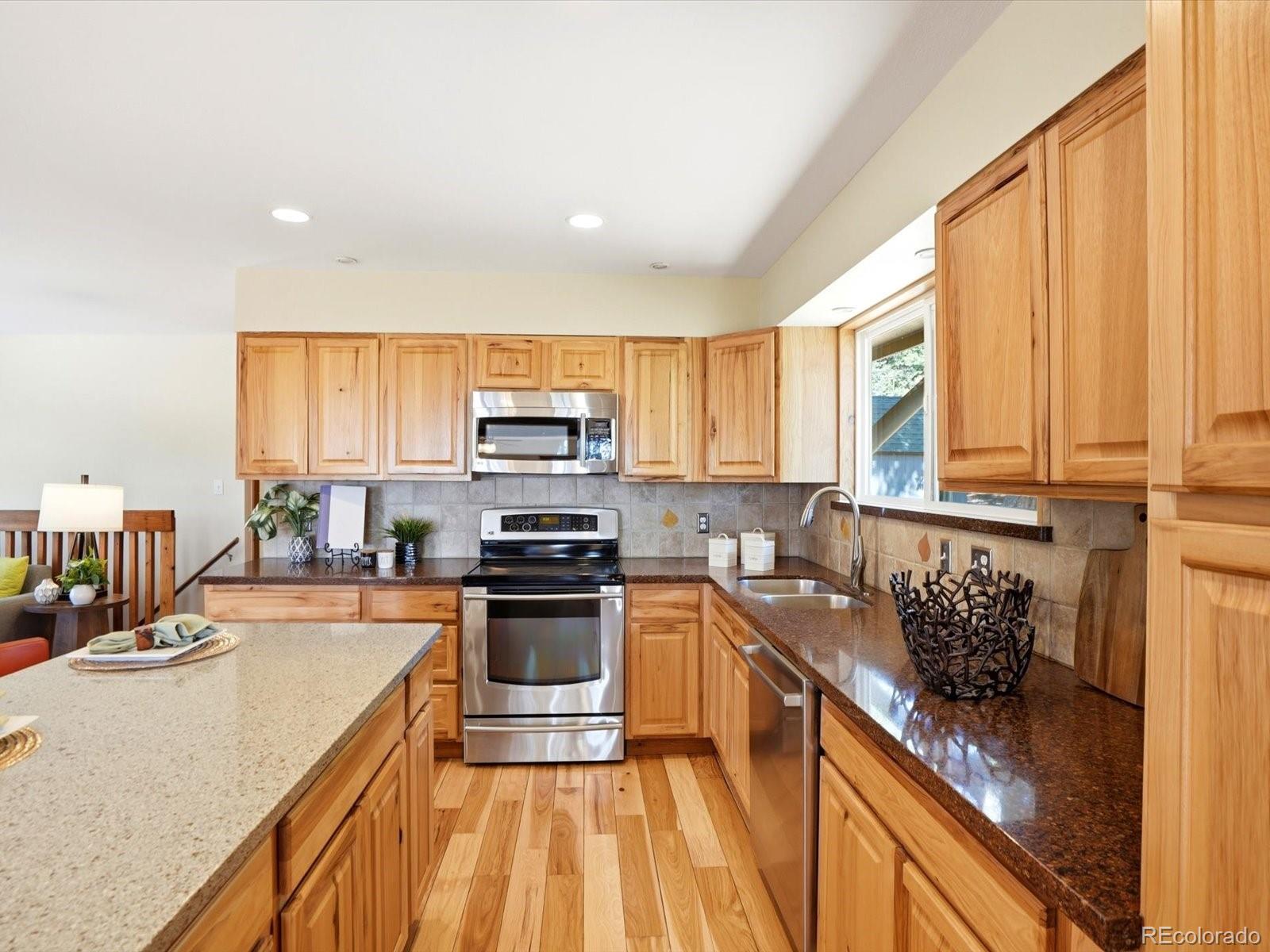 MLS Image #12 for 9039 s bertha court,morrison, Colorado